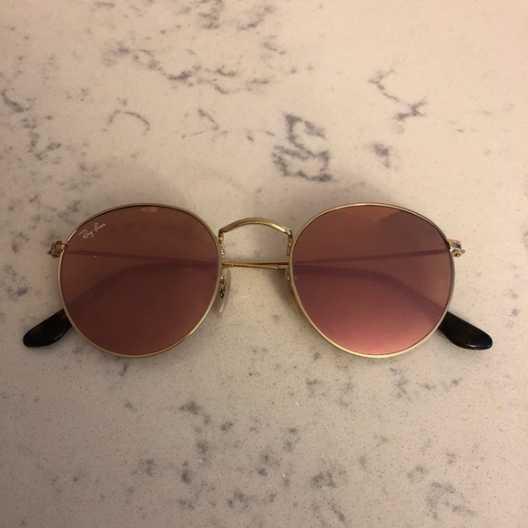Rose gold tinted round Ray-Ban sunglasses main image 4
